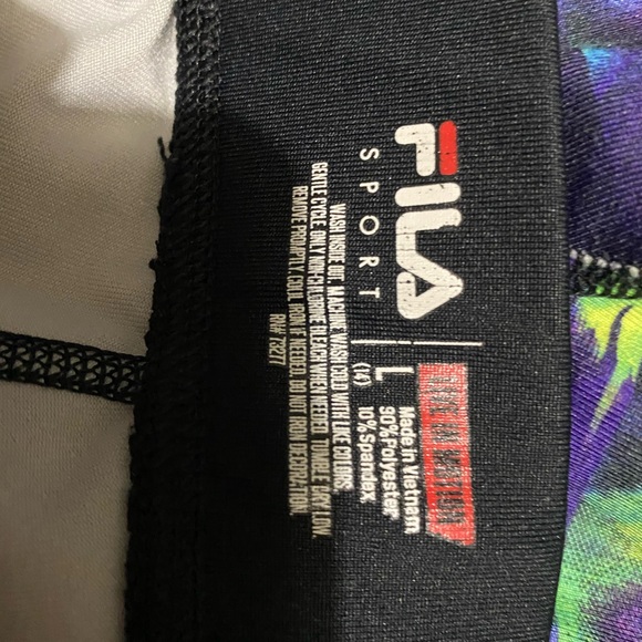 Fila Sport capri yoga or workout pants - Picture 4 of 4